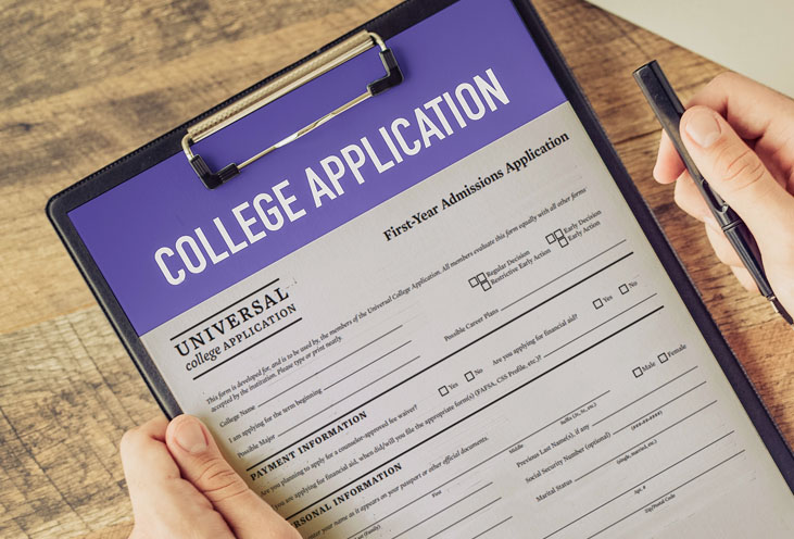 Steps to A Successful College Application Process